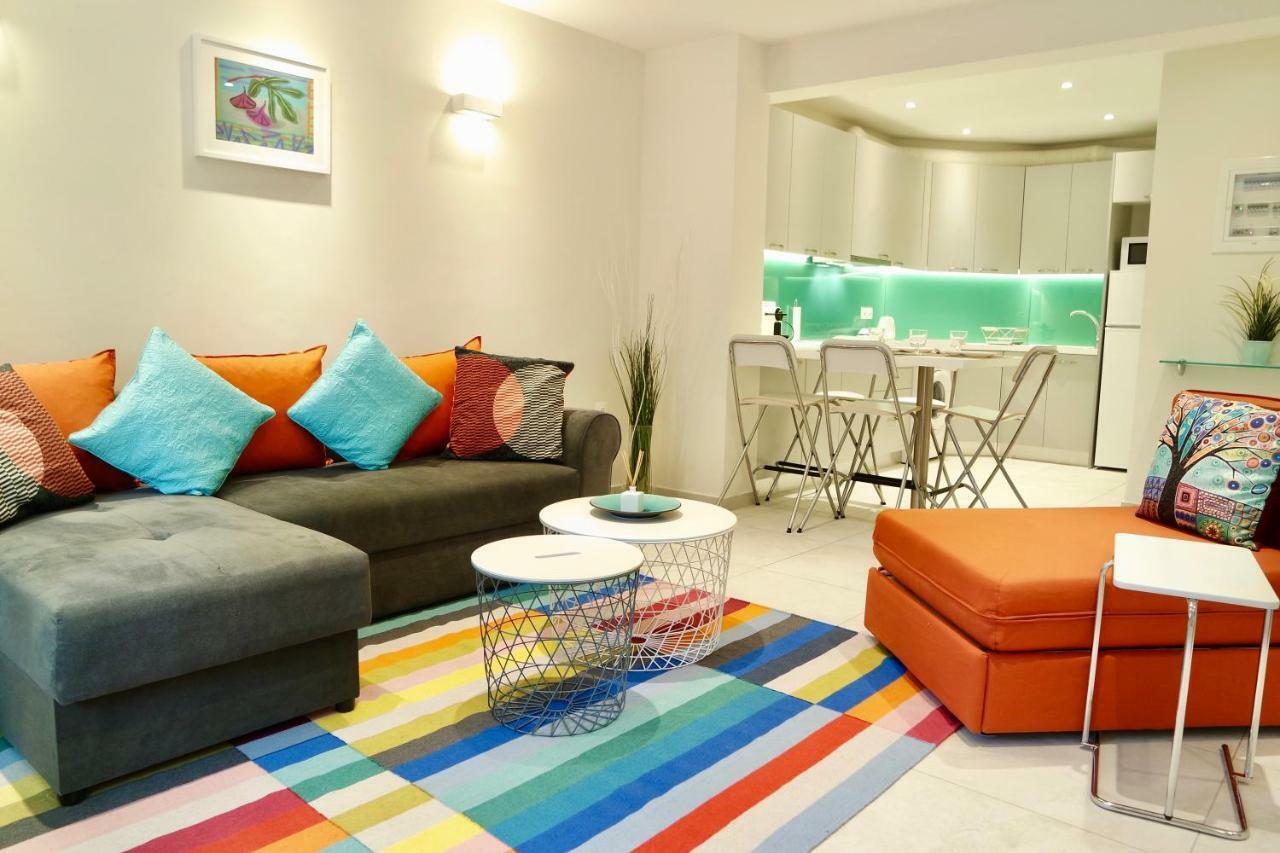 Design Apartment In The City Of Афины Экстерьер фото