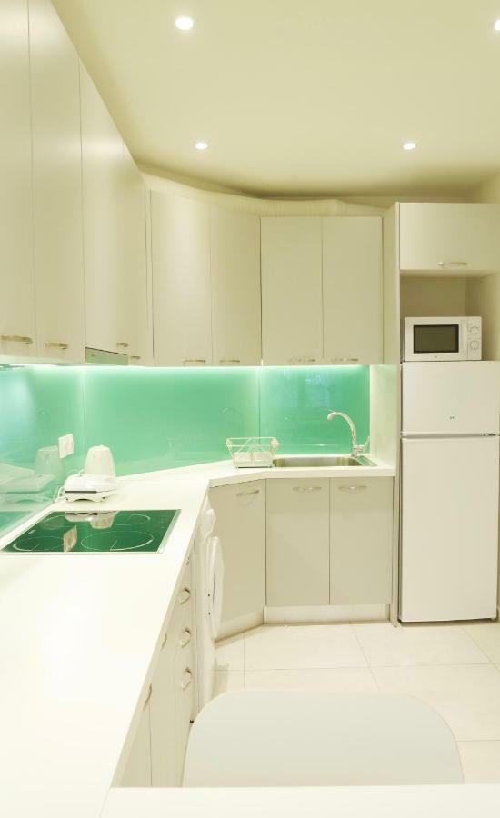Design Apartment In The City Of Афины Экстерьер фото