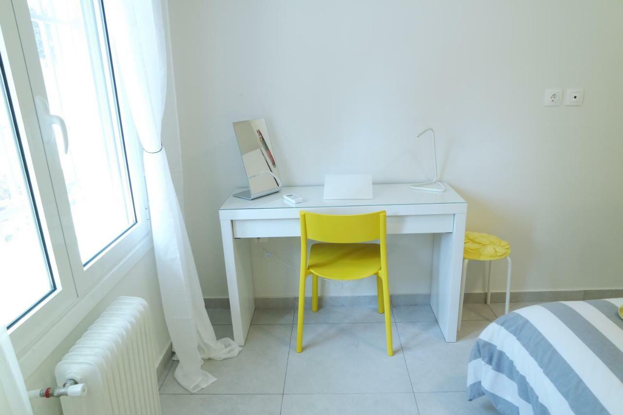 Design Apartment In The City Of Афины Экстерьер фото